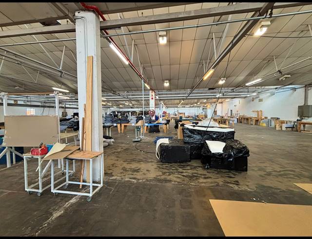 2,875M² WAREHOUSE TO LET IN PAROW INDUSTRIAL